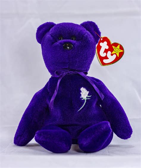 The item “RETIRED 1997 TY PRINCESS DIANA BEANIE BABY PE PELLETS RARE NOT NUMBERED CHINA” is in sale since Thursday, November 20, 2014. This item is in the category “Toys & Hobbies\Beanbag Plush\Ty\Beanie Babies-Original\Retired”.